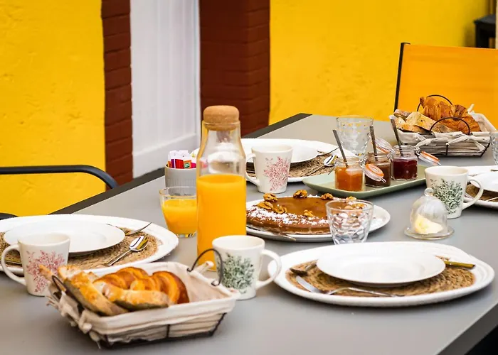 La Voie Du Viaur 게스트하우스 Tanus