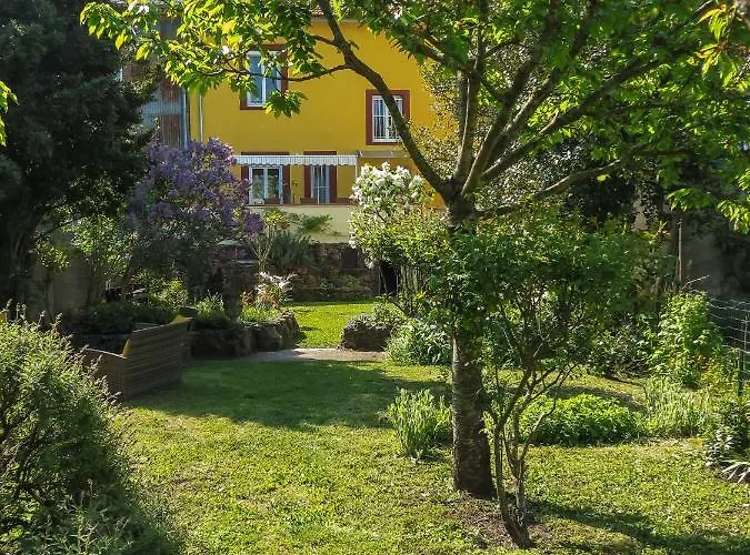 게스트하우스 La Voie Du Viaur 3*